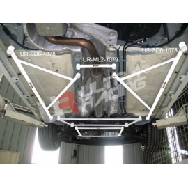 Ford Focus MK2 2.0 TDCI UltraRacing Mid Lower Tiebar
