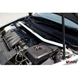 Volvo S40 08+ UltraRacing 2-Point Front Upper Strutbar V2
